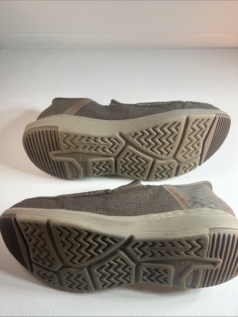 Skechers Mens Slip-ins Shoe Size 10 Relaxed Fit Parson Ralven Taupe Brown - Picture 6 of 6